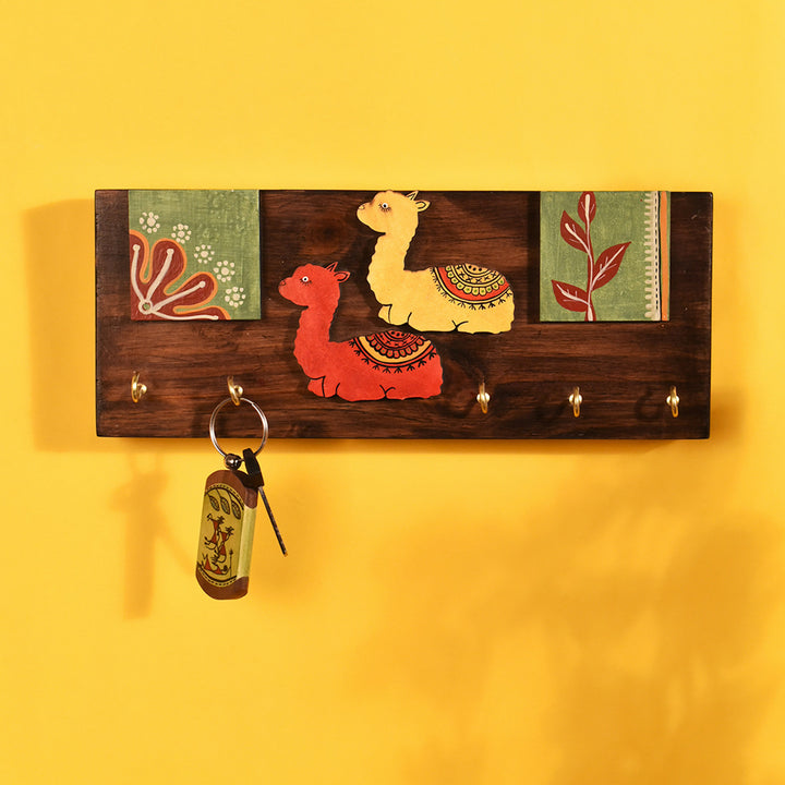 Key Holder Handcrafted Tribal Art Alpaca Theme 5 Keys (12x2x4.7)