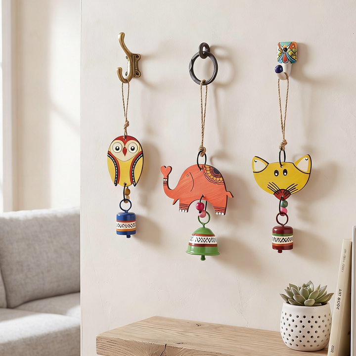Niyo Trio - Hand-Painted Wooden Animal Hanging Bells (Set of 3)