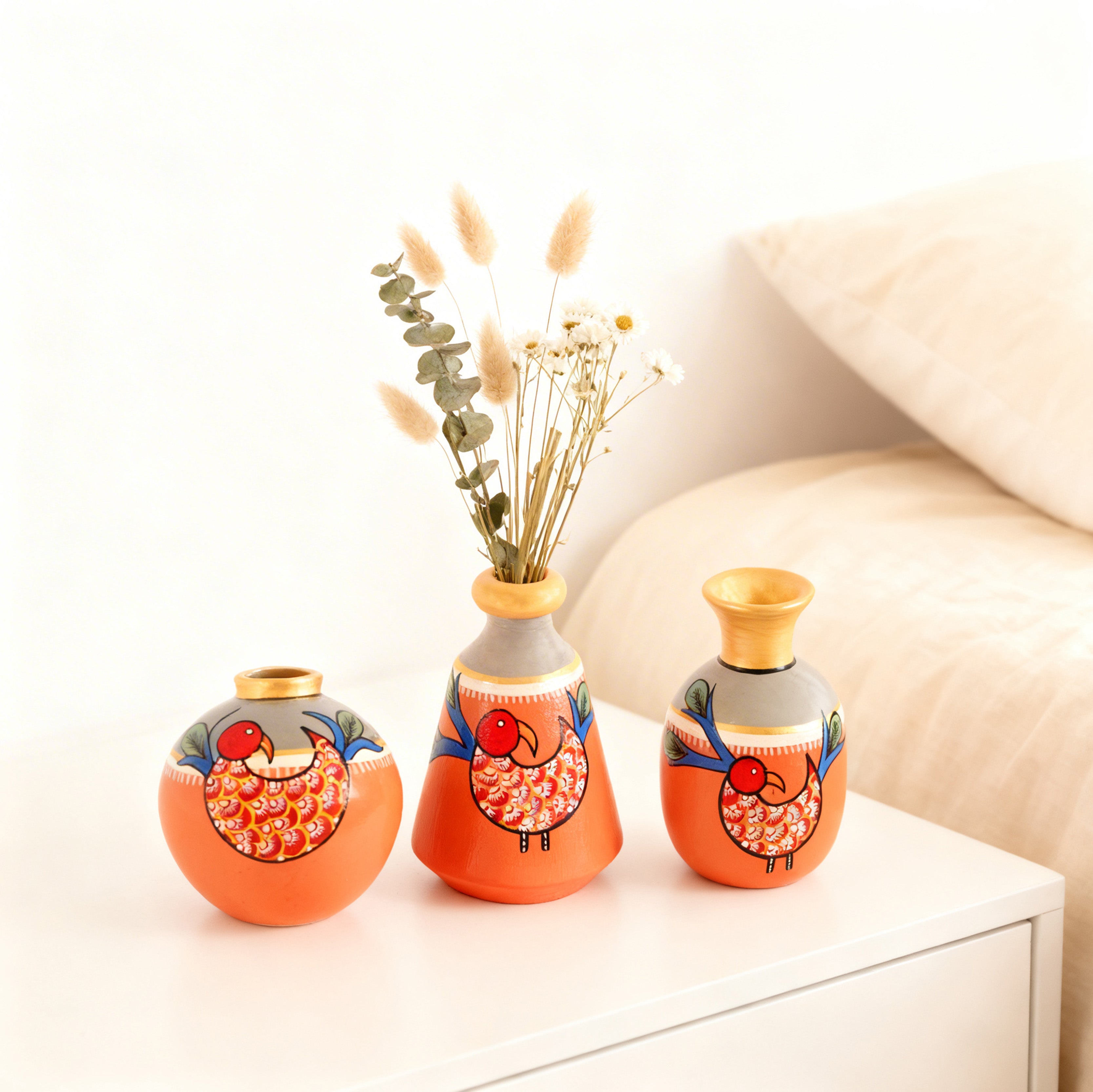 Peacock's Pride Terracotta Vase Set of 3