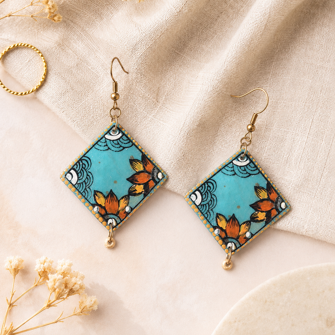 Sun-Kissed Henna Studs