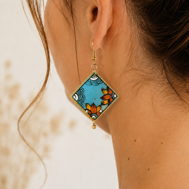 Sun-Kissed Henna Studs