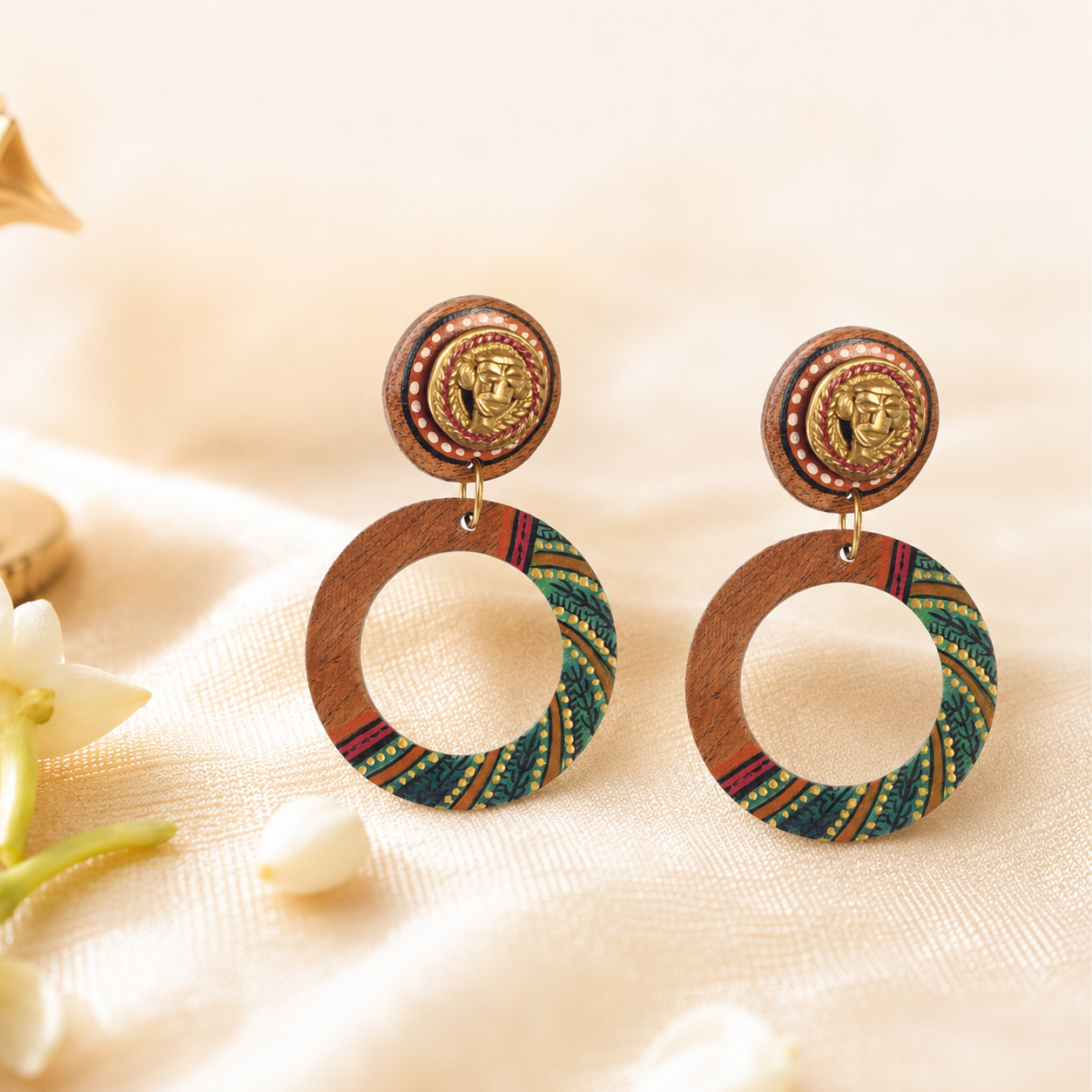 Life's Circle Handcrafted Earrings (Green)