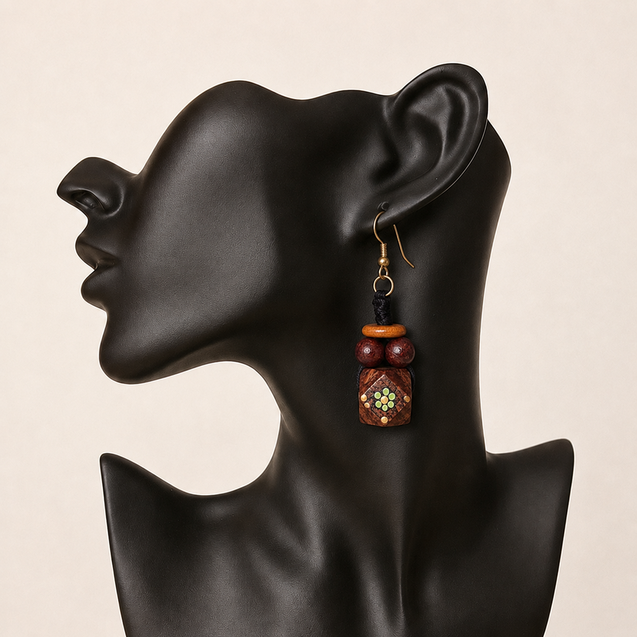 Dora Chic Art Earrings