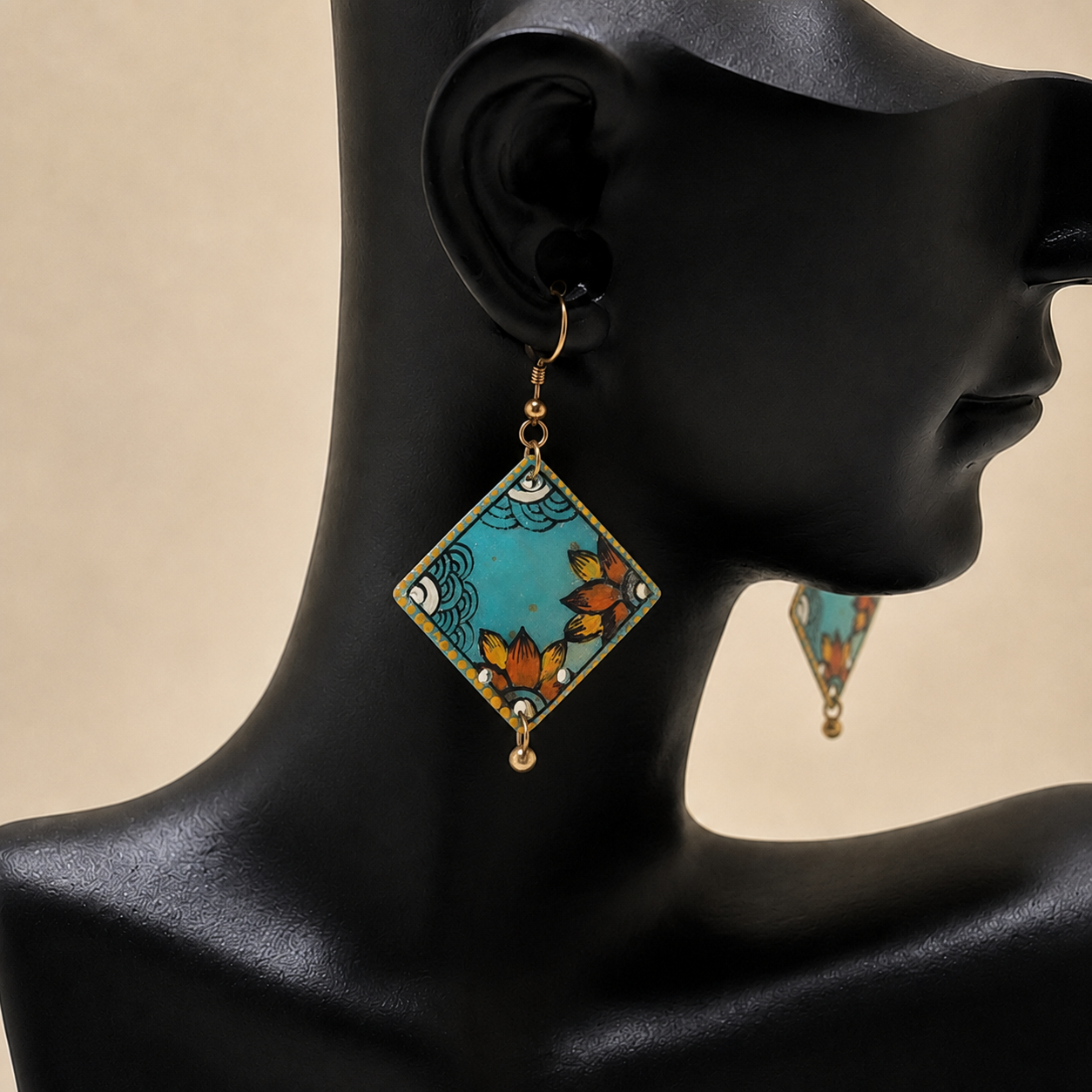 Sun-Kissed Henna Studs