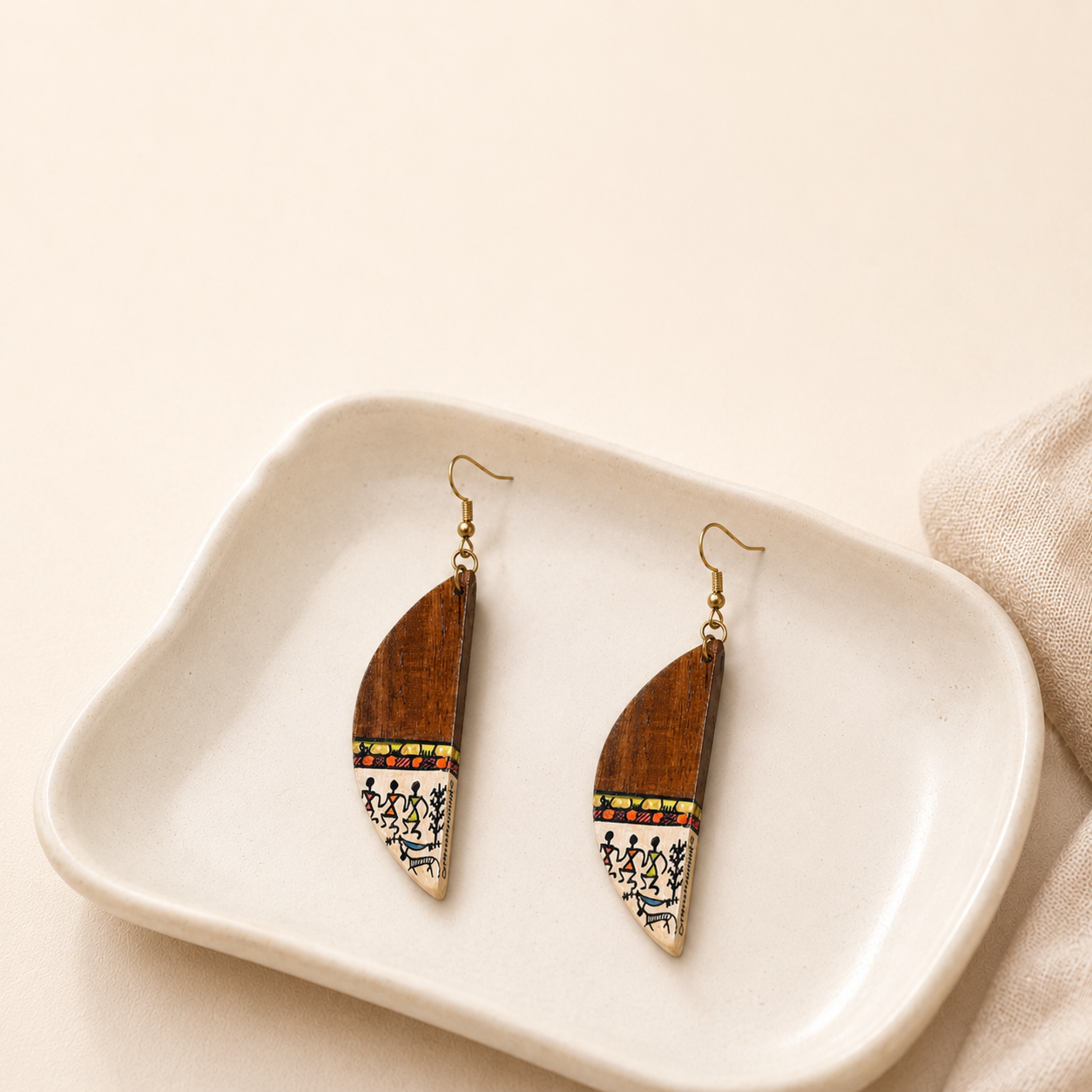 Dew Half Moon Earrings