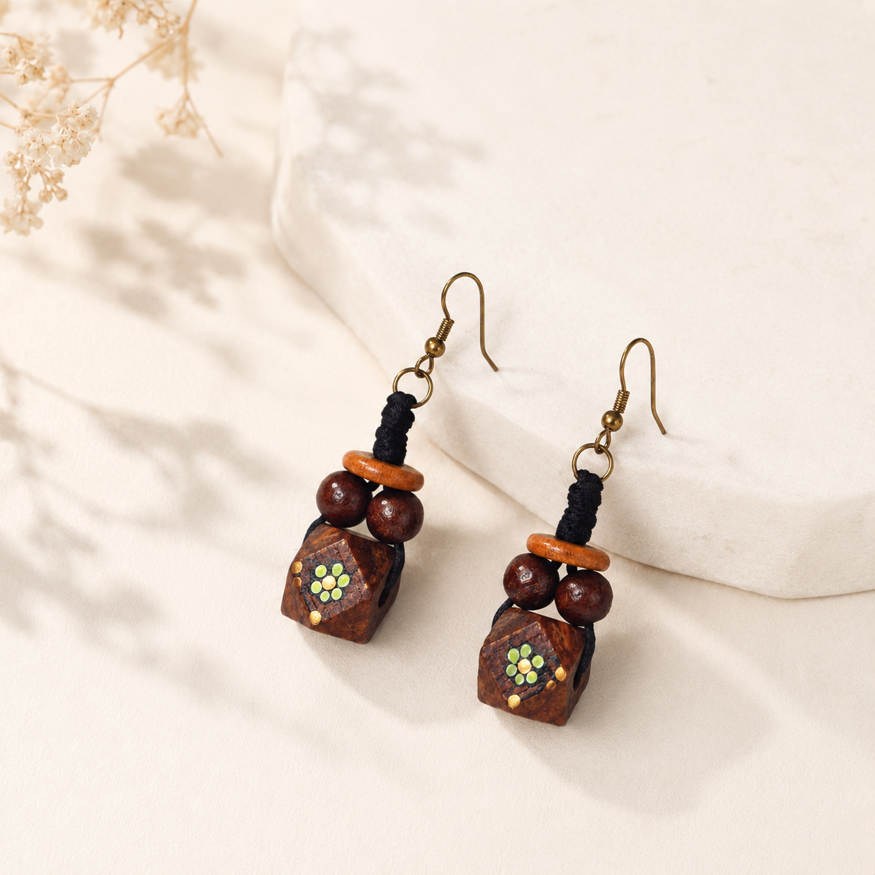 Dora Chic Art Earrings