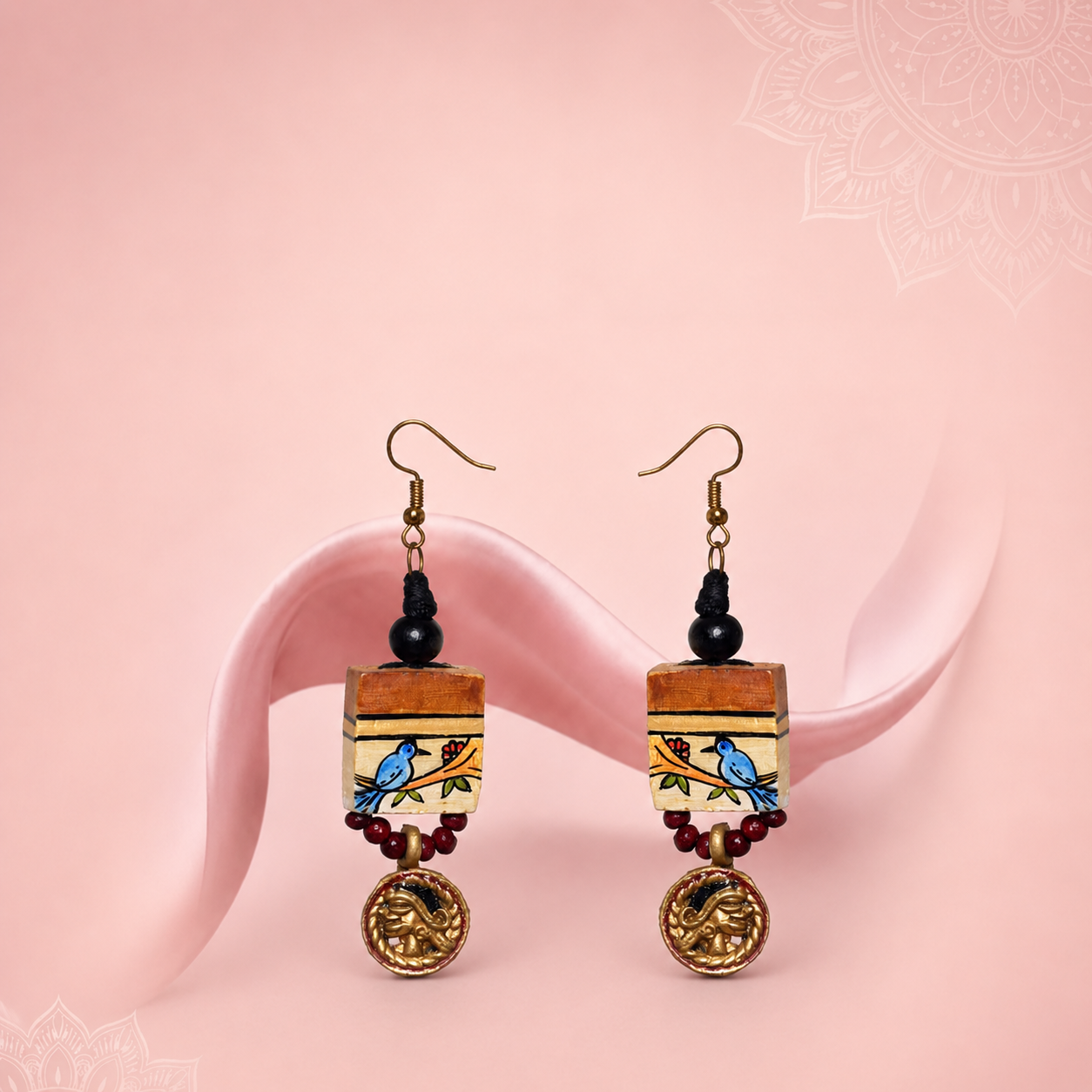 Birdie Playful Elegance Earrings