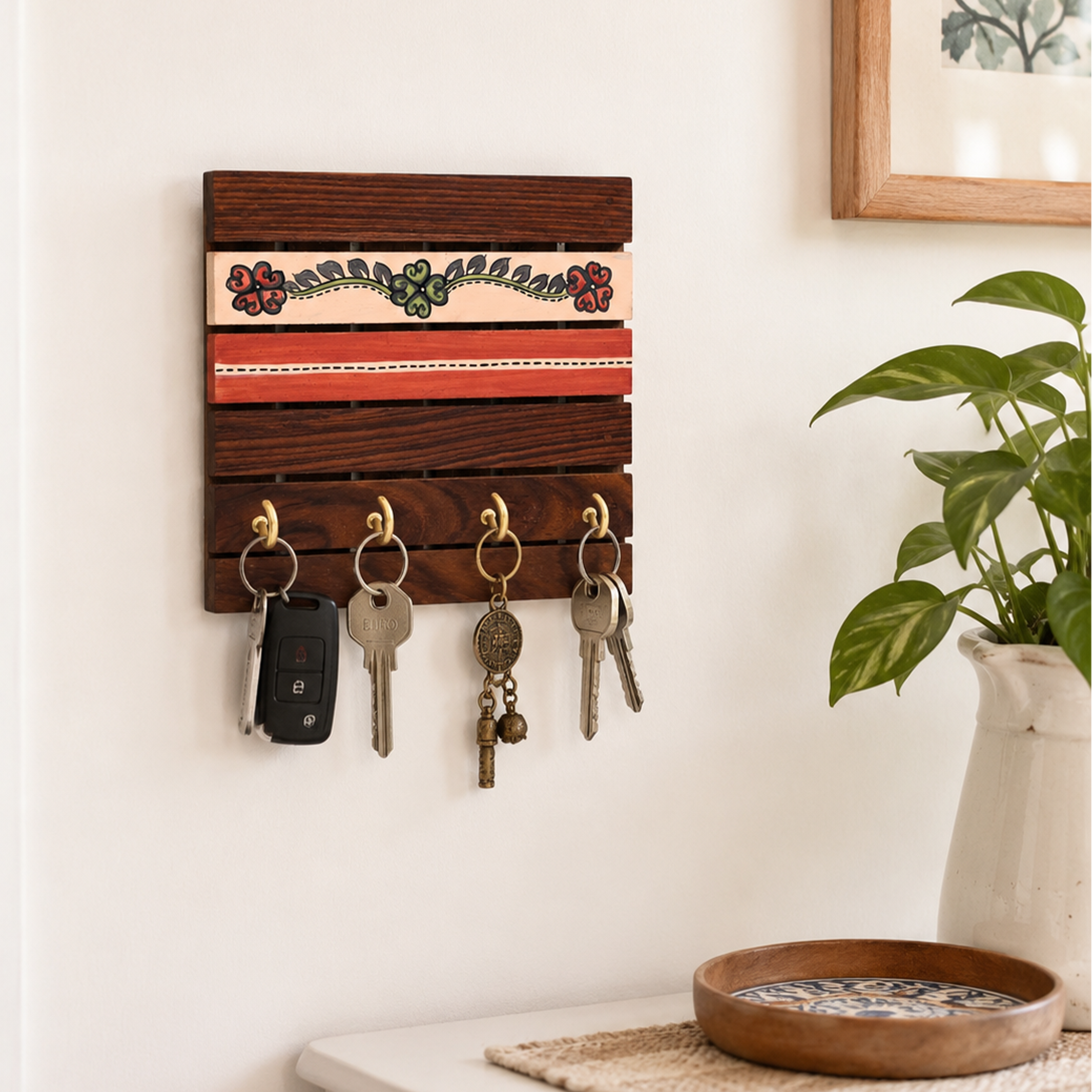 Key Holder Handcrafted Tribal Art 4 Keys (6x1.4x6)
