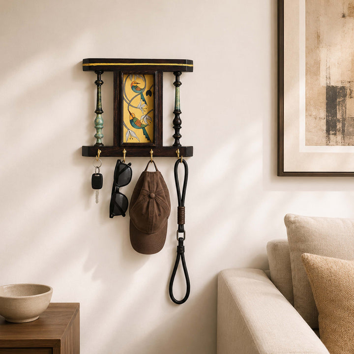 Feathered Friends Key Holder