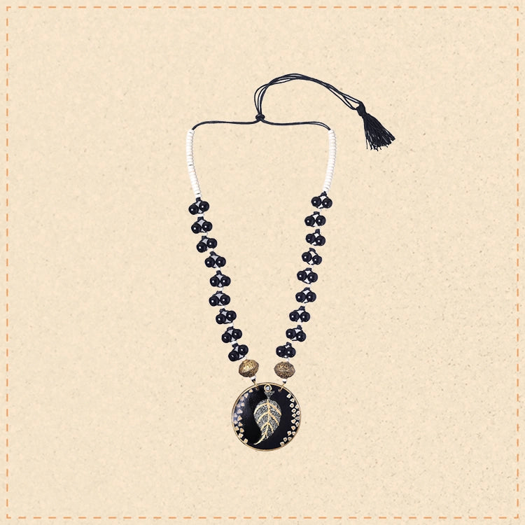 Ebony Leaf Glass Necklace