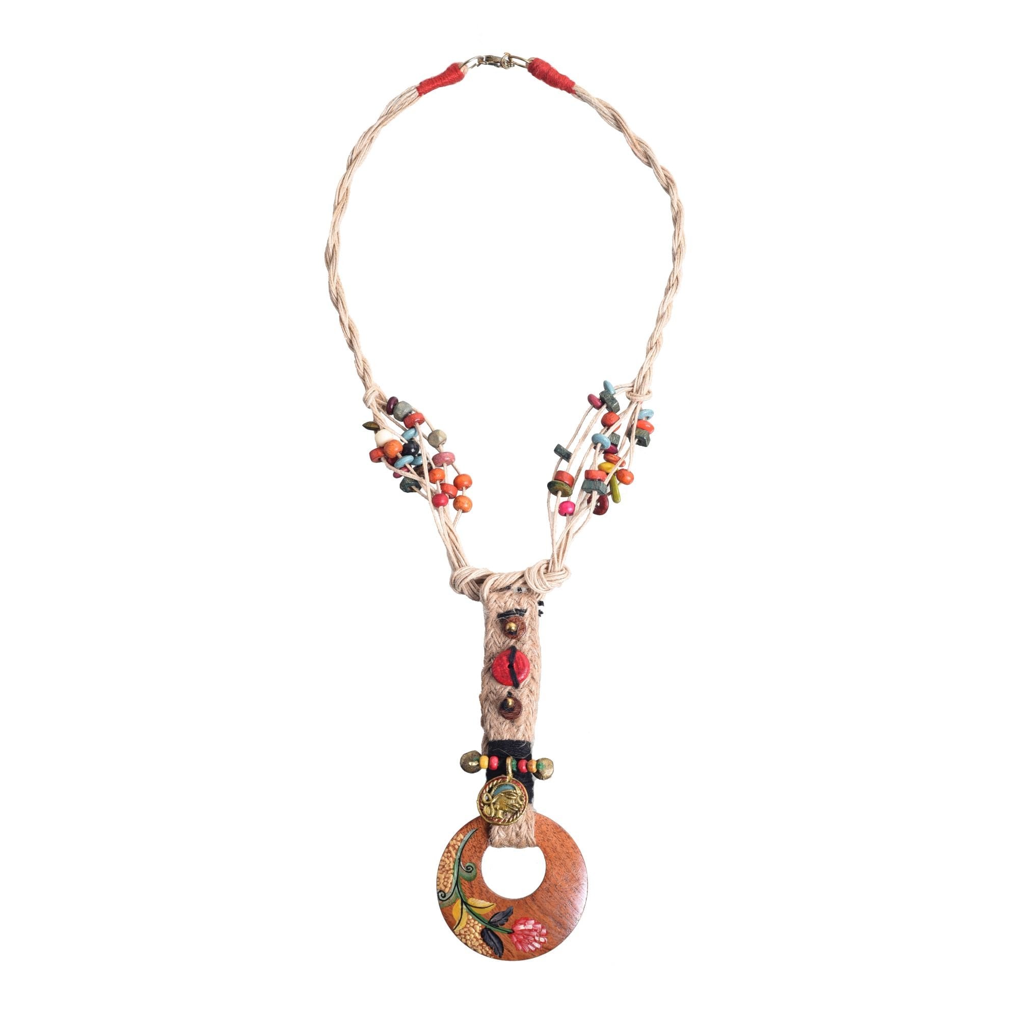 Natural Beauty: Round Pendant Handcrafted Jute Necklace