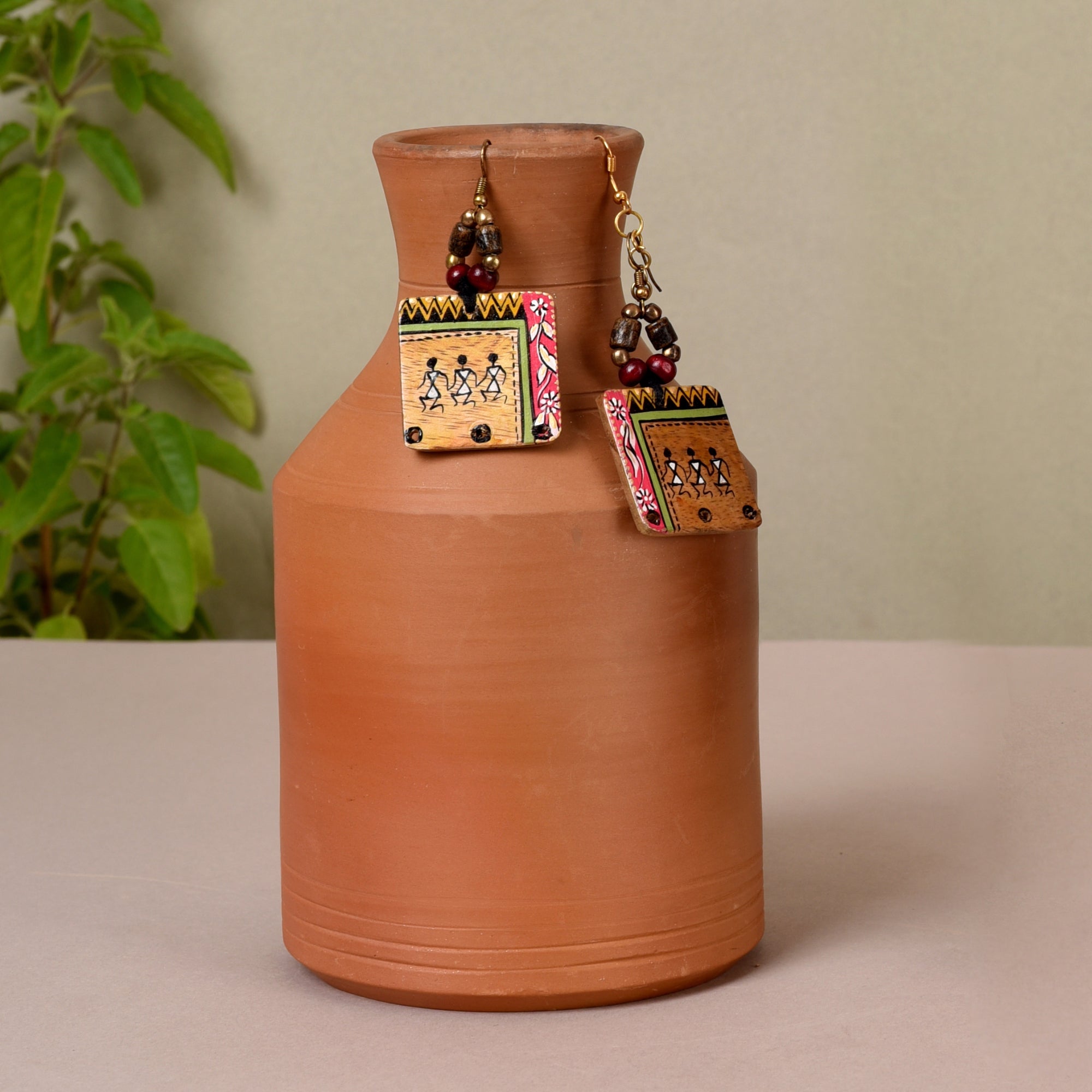 Jeda Artistic Earrings