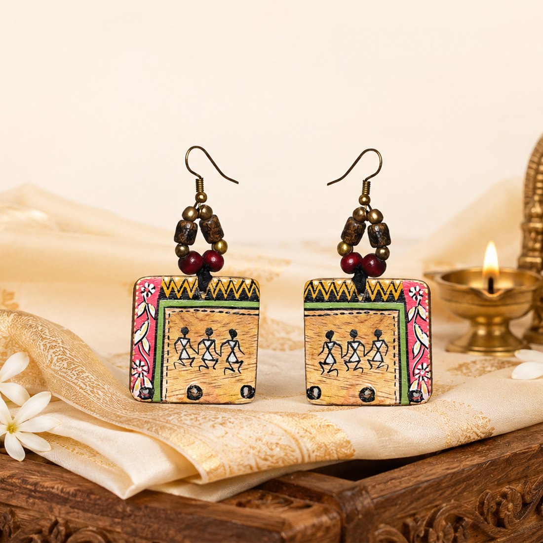 Jeda Artistic Earrings