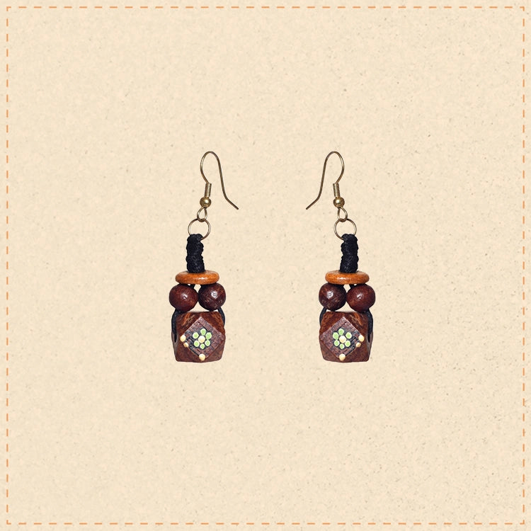 Dora Chic Art Earrings