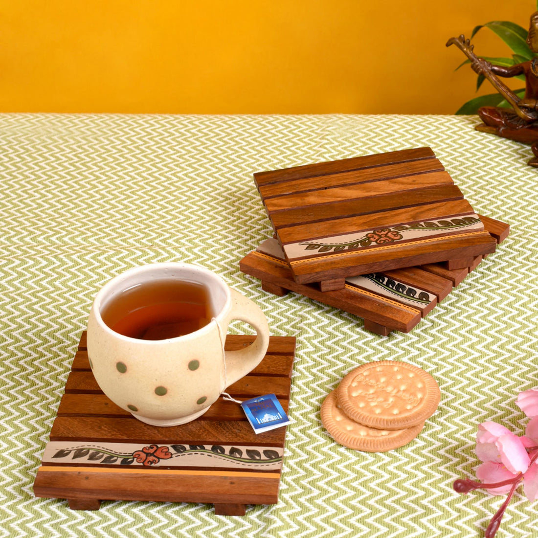 Coaster Wooden Handcrafted with Flower Motifs (Set of 3) (5x5")