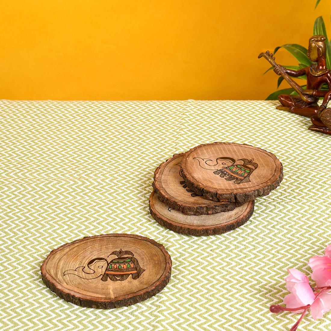 Coaster Round Wooden Handcrafted with Tribal Art (Set of 4) (4x4")