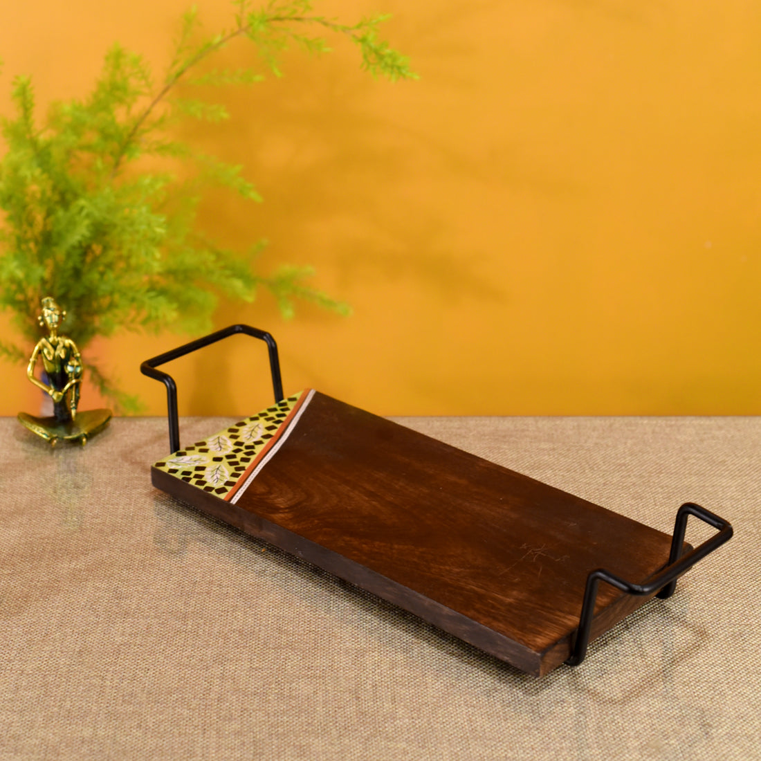 Leaf of Nature' Serving Platter in Rosewood