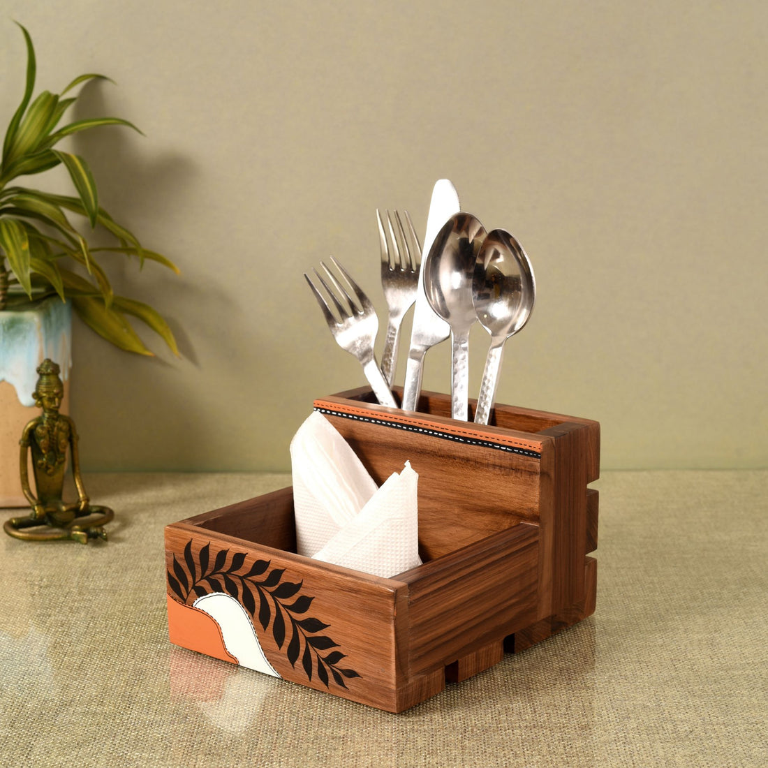 Teak leaves cutlery holder large (7x6x4.1)