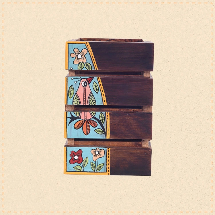 Artistic Flair Wooden Pen Stand (3.5x3.5x5)
