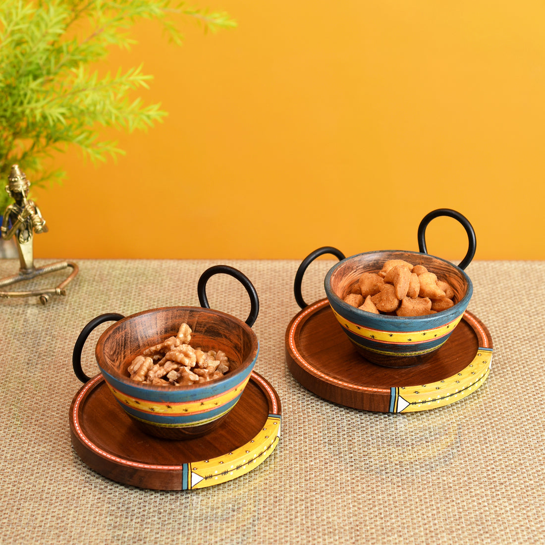 Ringo Snack Bowls with round Tray-Two Set (large) (6x6x2.5/4x4x3.5)