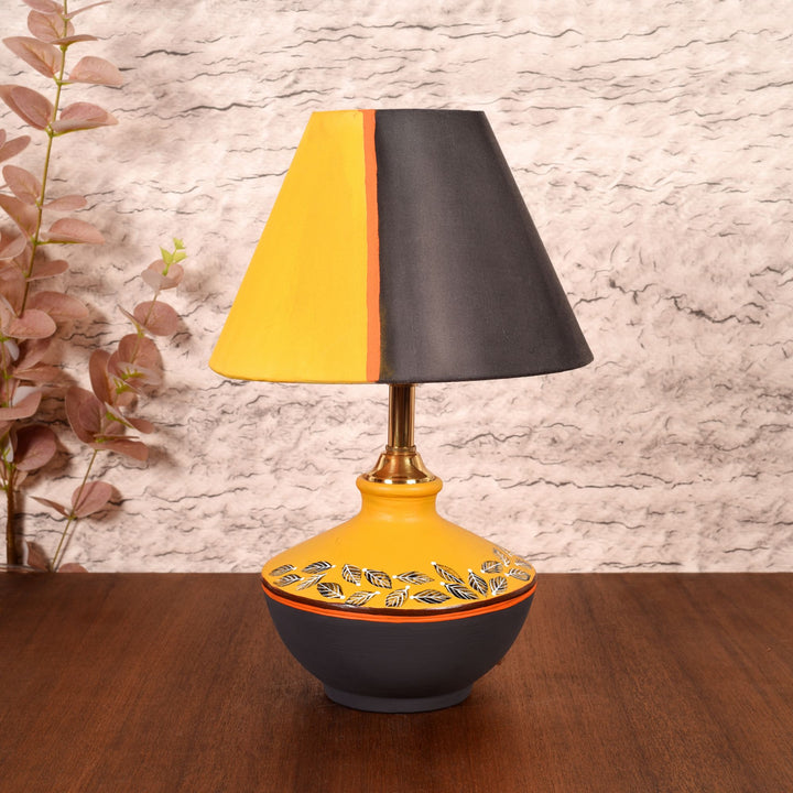 Sunflower Dreams Terracotta Table Lampshade ( 8x8x13)