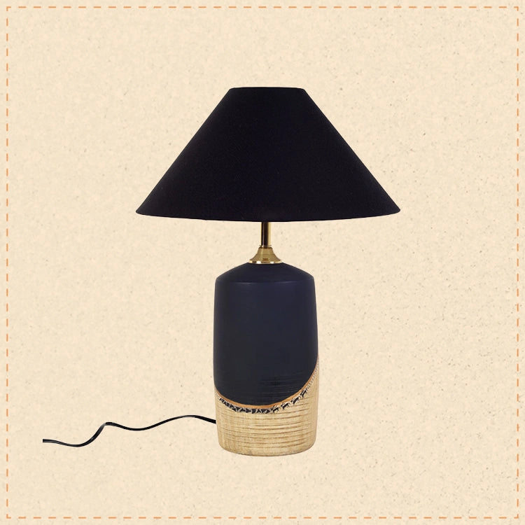 Midnight's secret table lamp with shade (13x13x18)