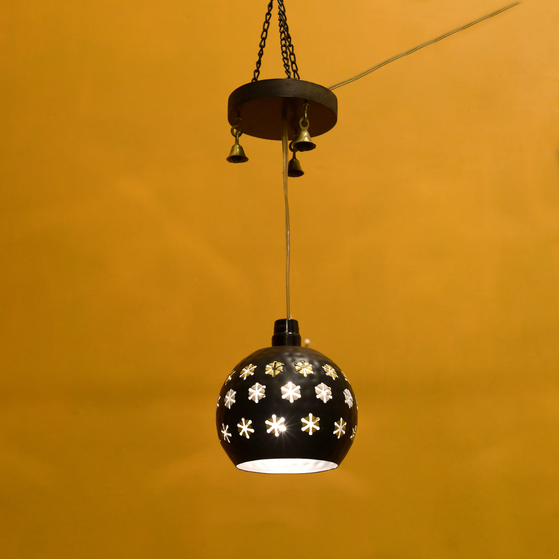 Star-1 Dome Shaped Pendant Lamp In Black