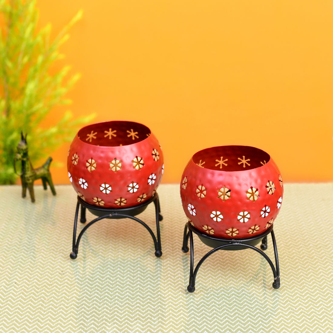 Red Polka Tealights (Set of 2) with Metal Stands