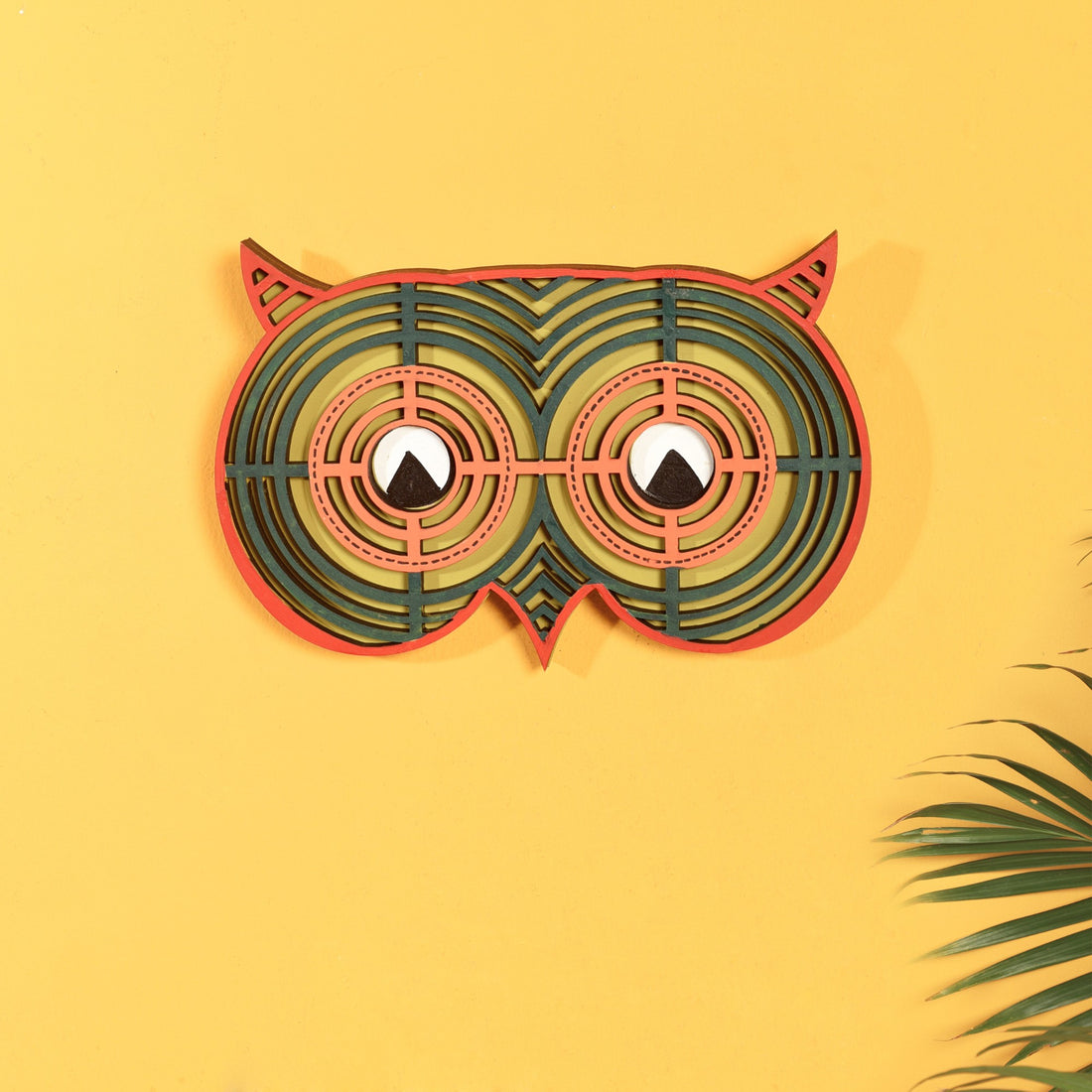 Owl's Eye Wall Decor Mask (Green)