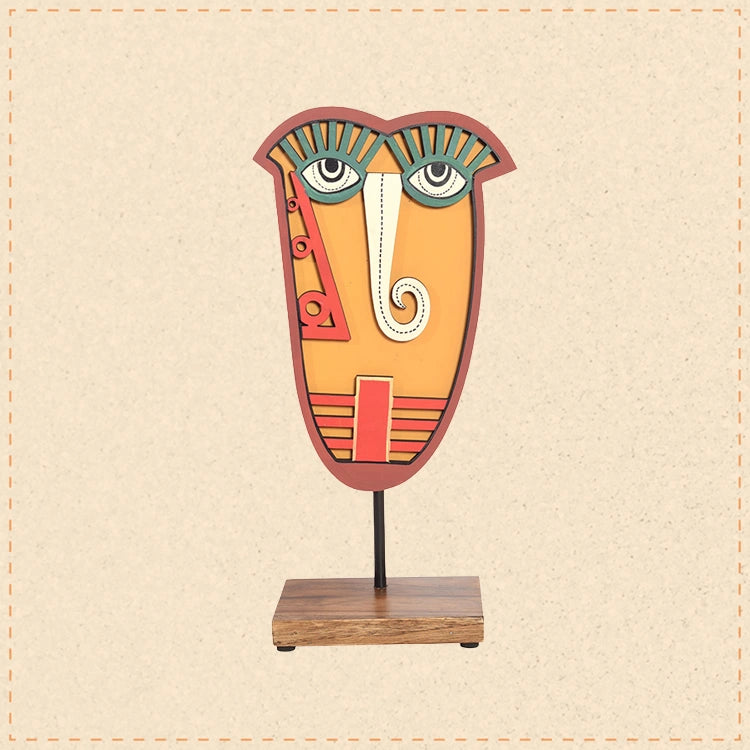 Pretty Paula Table Decor Mask