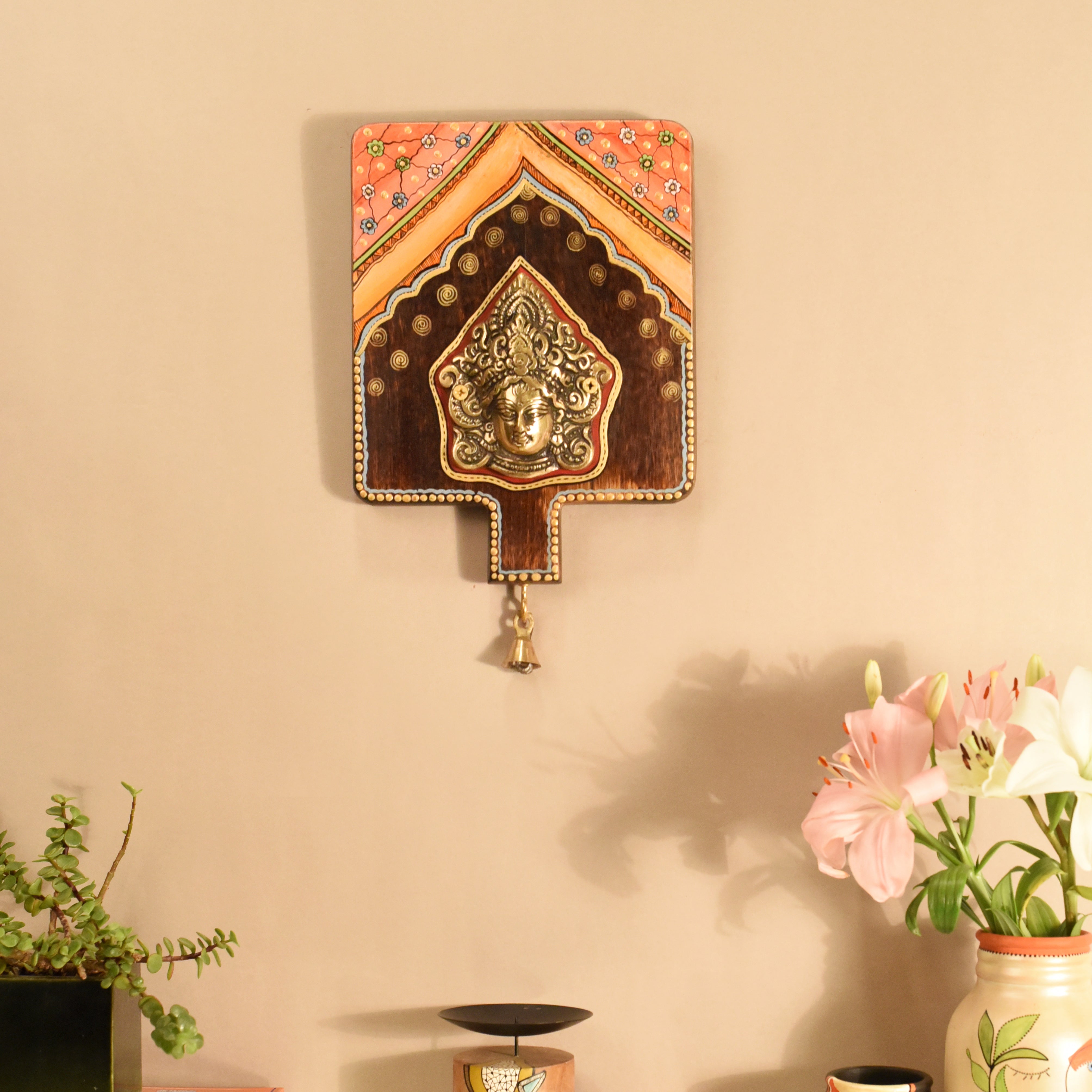 Parameshwar-I Wall décor frame with divine Vishnu Majestically set on a beautiful frame