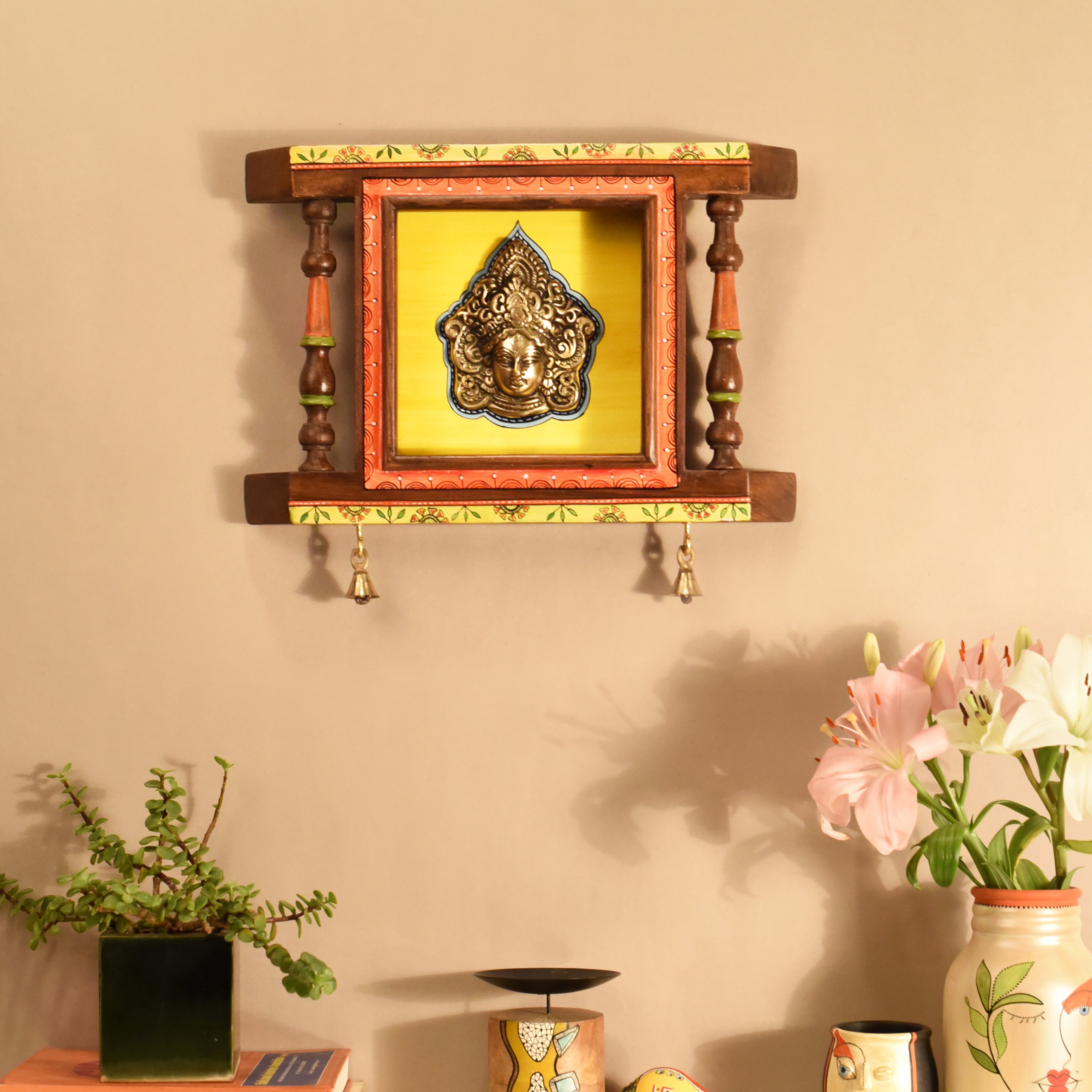 Parameshwar Wall décor frame with divine Vishnu Majestically set on a beautiful frame