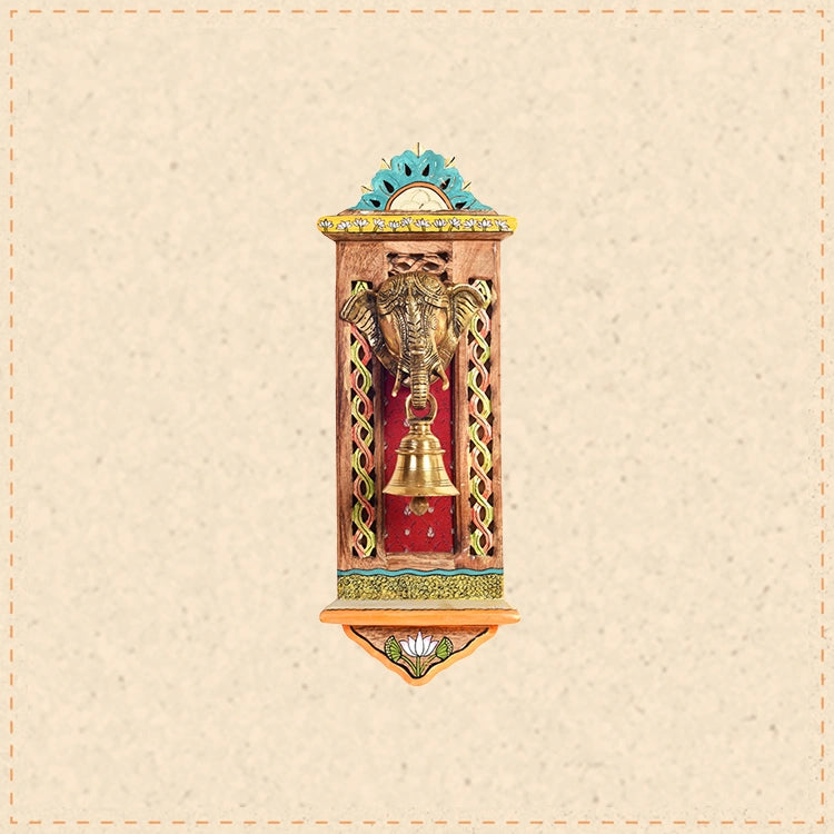 Bella Door-Bell set on beautiful wall decor frame