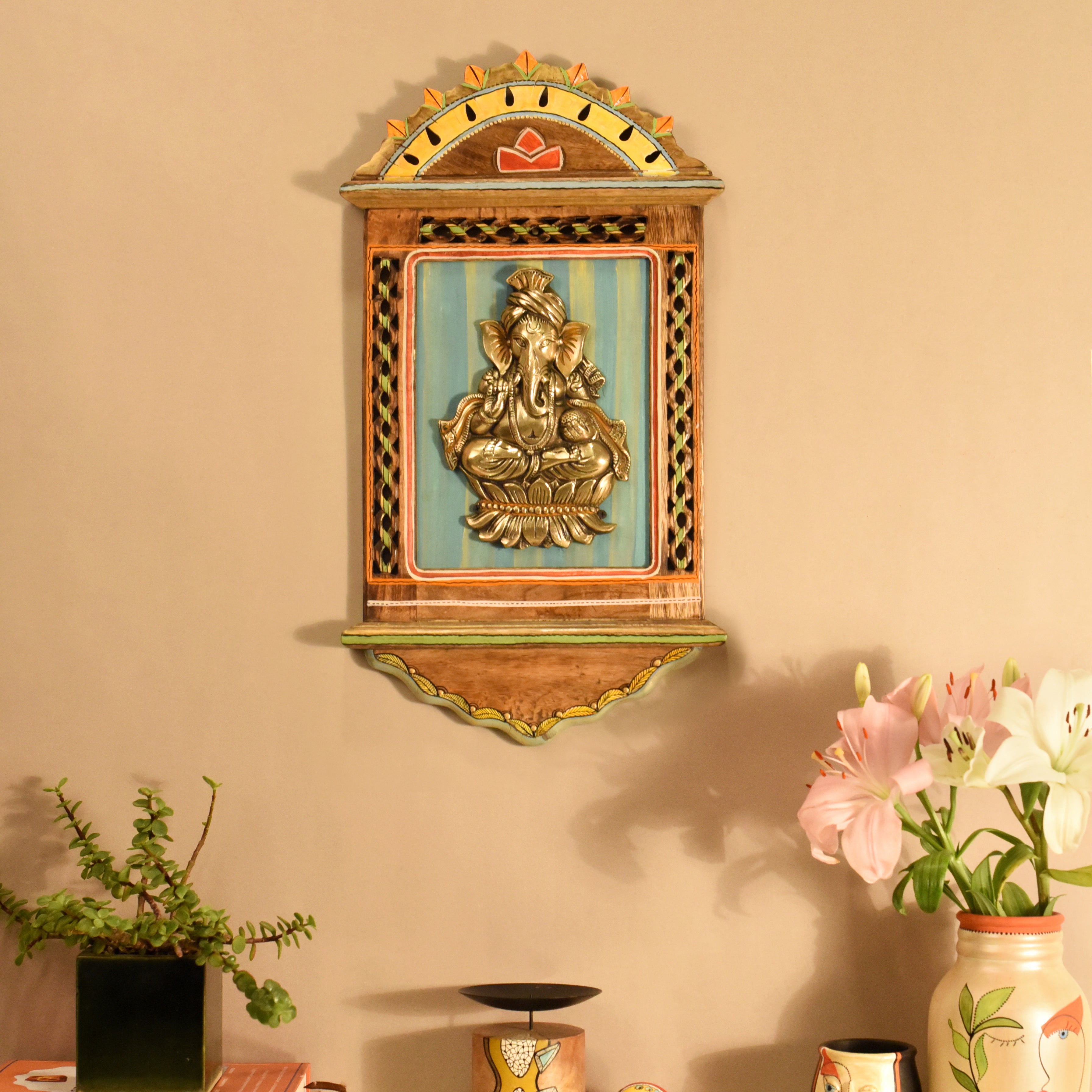 Avighna Wall décor frame with divine Ganesha Majestically set on a beautiful frame