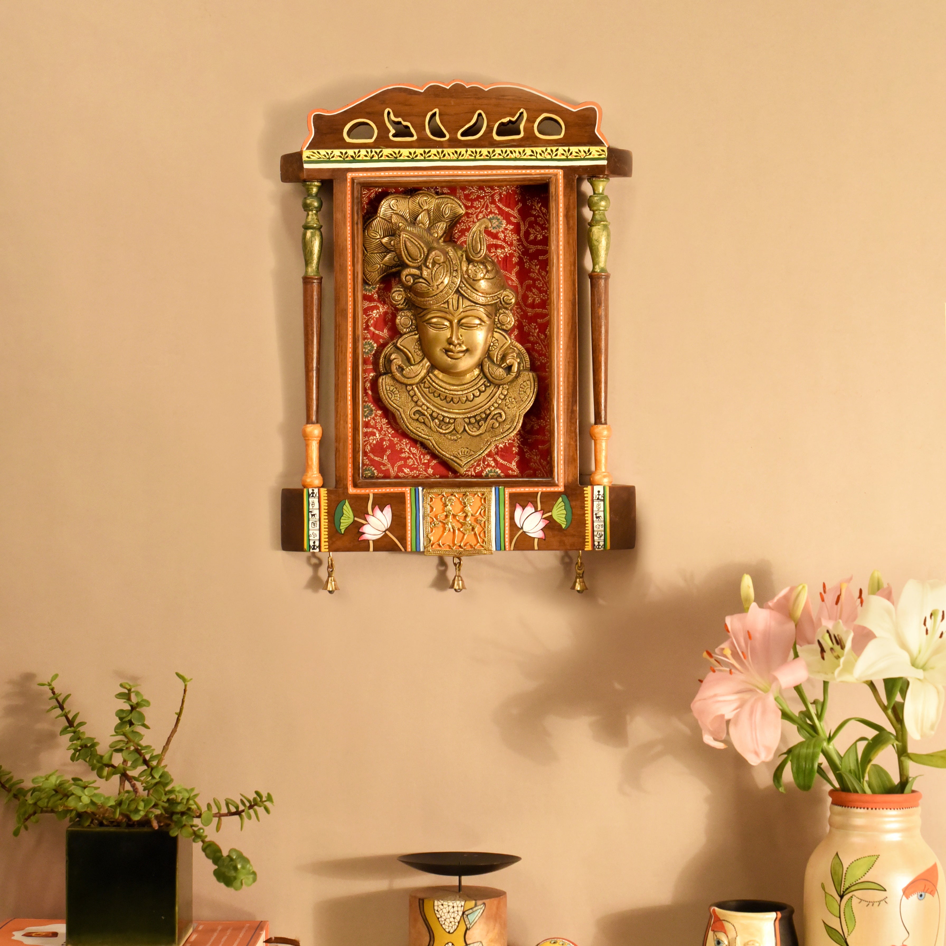Eshwara Wall décor frame with divine Swami Narayan Majestically set on a beautiful frame