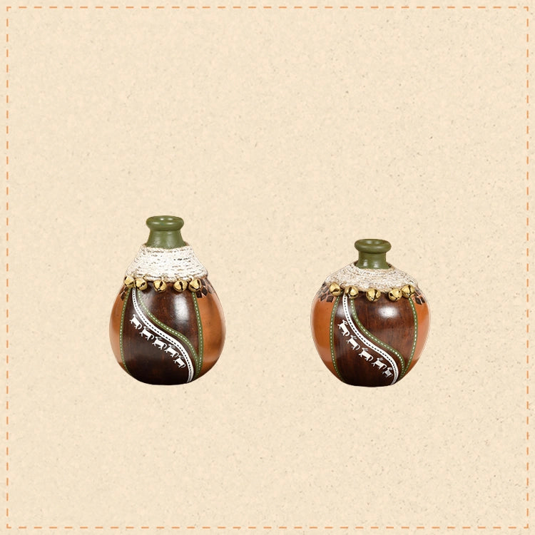 Coco Earthen Vases with Wall Decor Shelves (SO2)