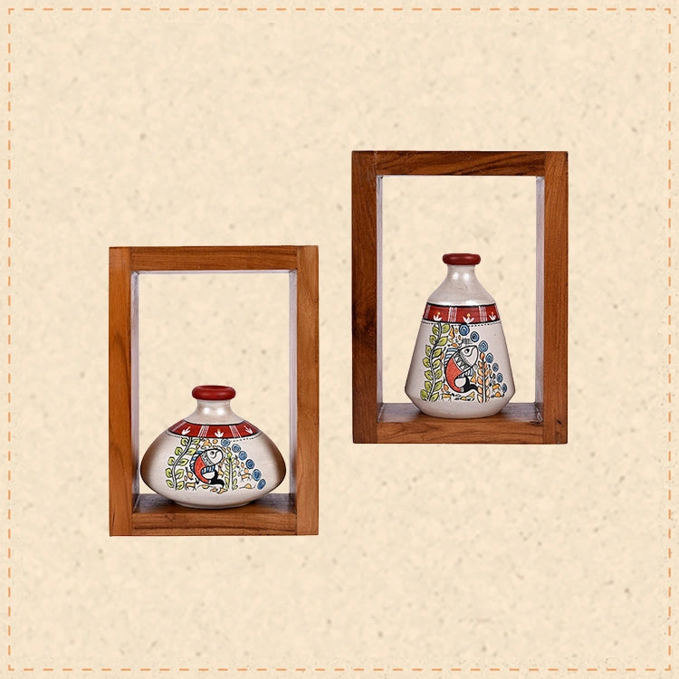 Wall Decor 2 Wooden Shelf & 2 Pots Handcrafted Madhubani (6x2.5x8)