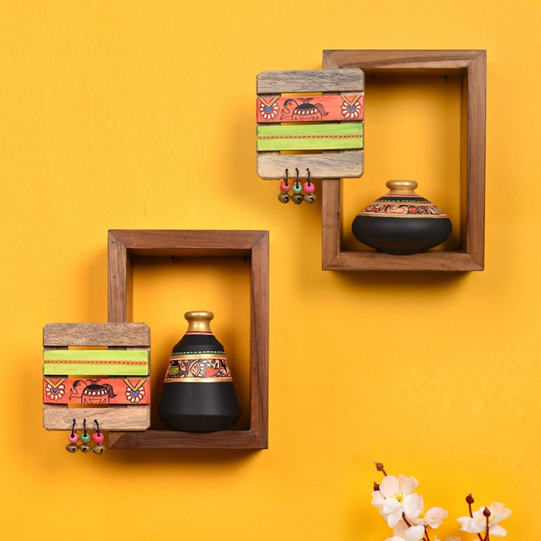 Wall Decor 2 Wooden Shelf & 2 Pots Madhubani Design Black (9x2.7x8)