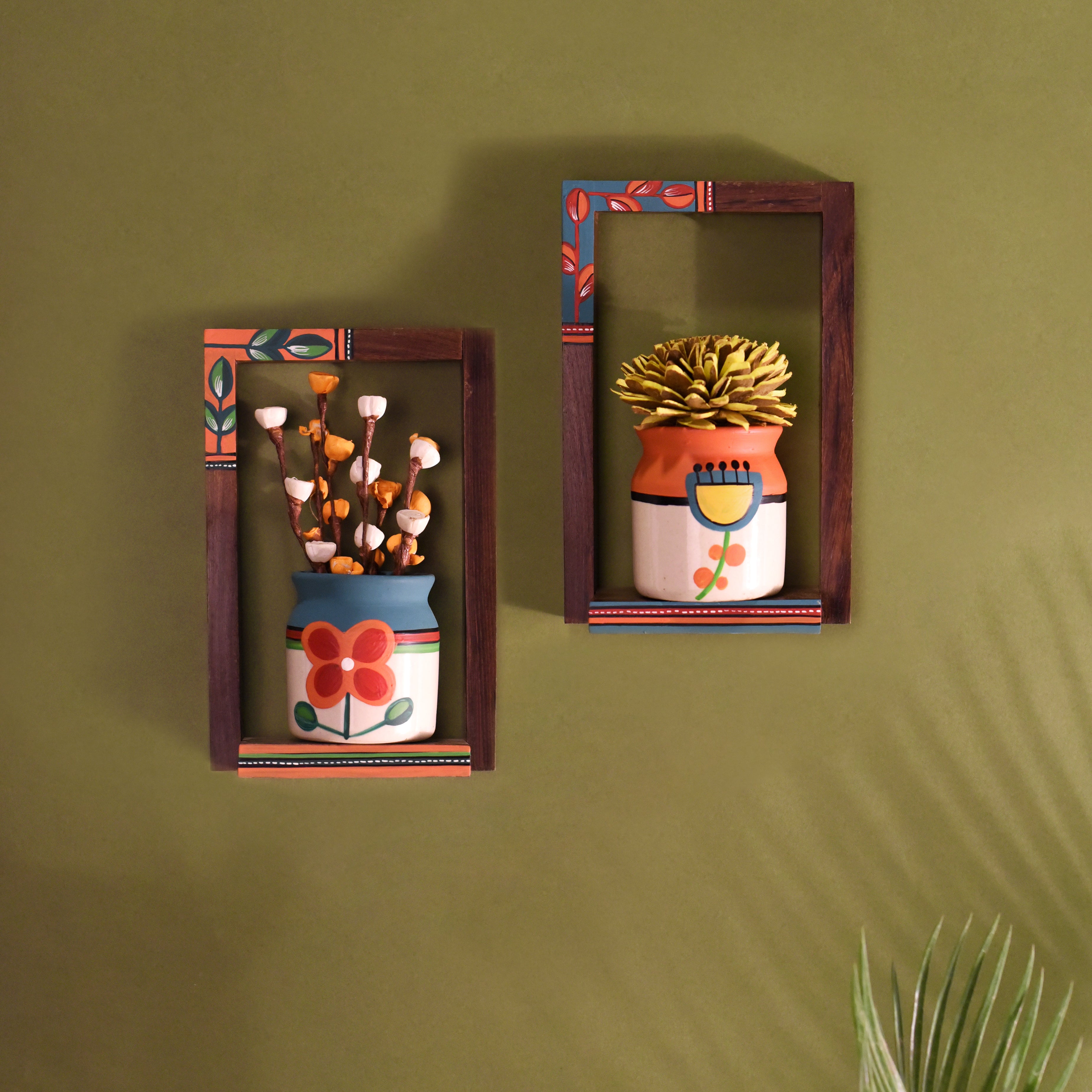Flora Wall Décor frames with Beautiful handpainted ceramic Pots- So2