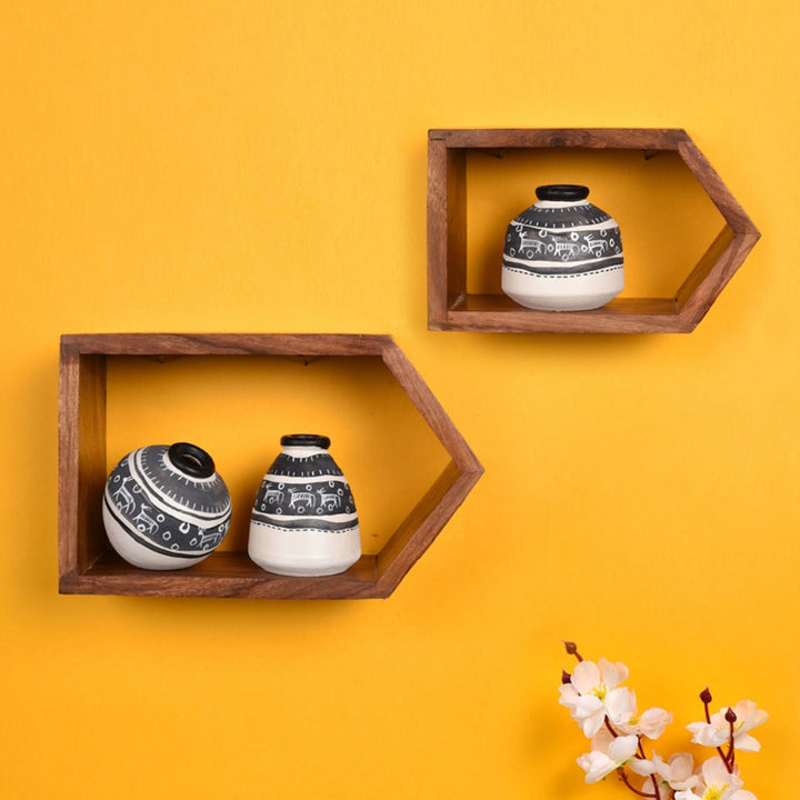 Wall Decor 2 Wooden Shelf & 3 Pots Warli White (8x2.5x5/6x2.5x3.7)