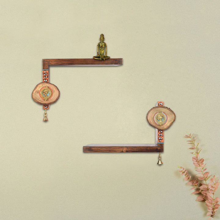 The tribal Angle Wall Display Shelf Set of 2