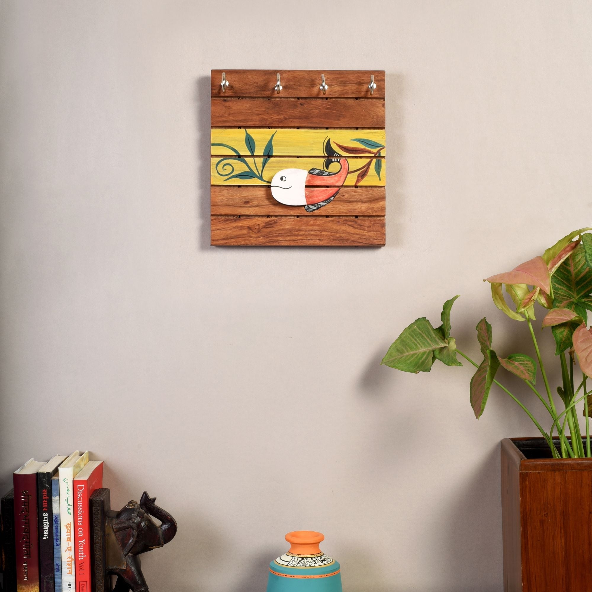 Boga Hand Painted Wooden Key Holder, Wall Mounted Key Hanger with Bird Design for Homedecor