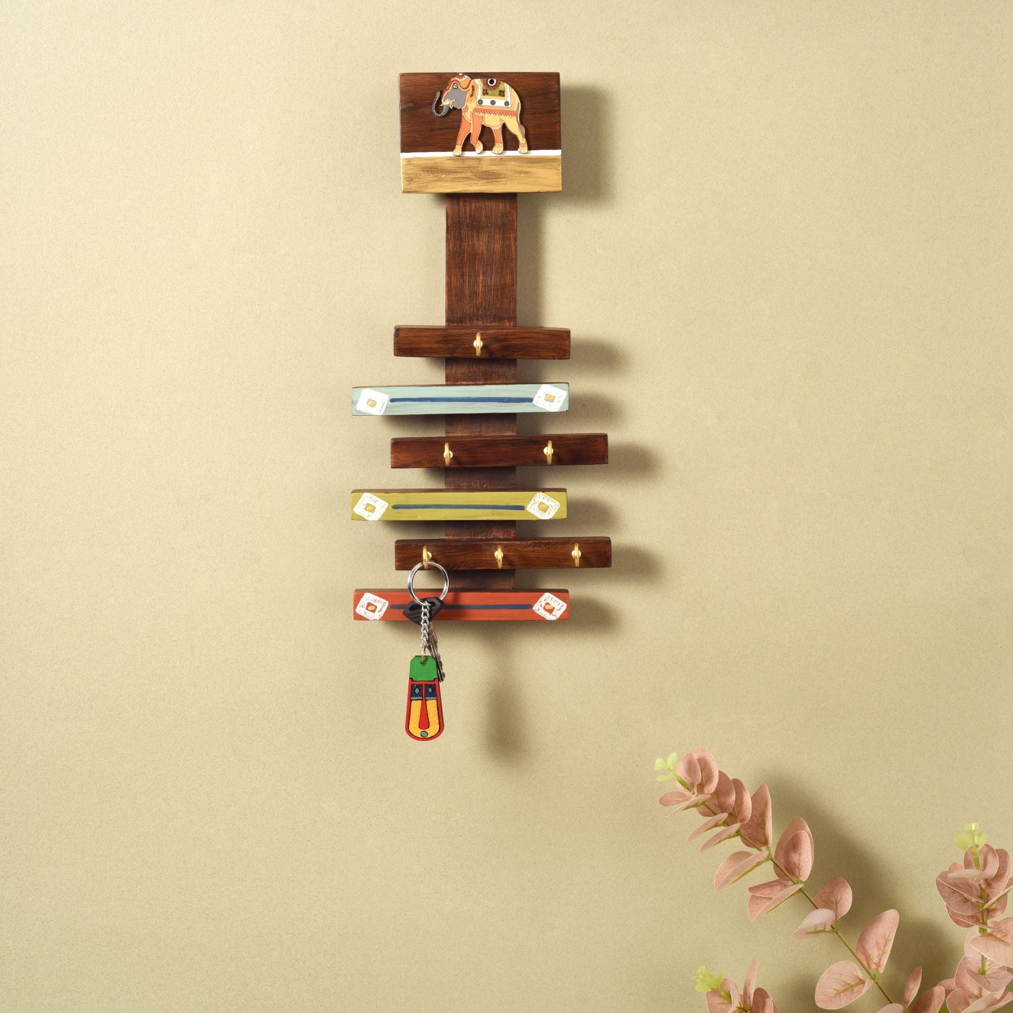 Happy elephants stripped key hangers (14x7x2)