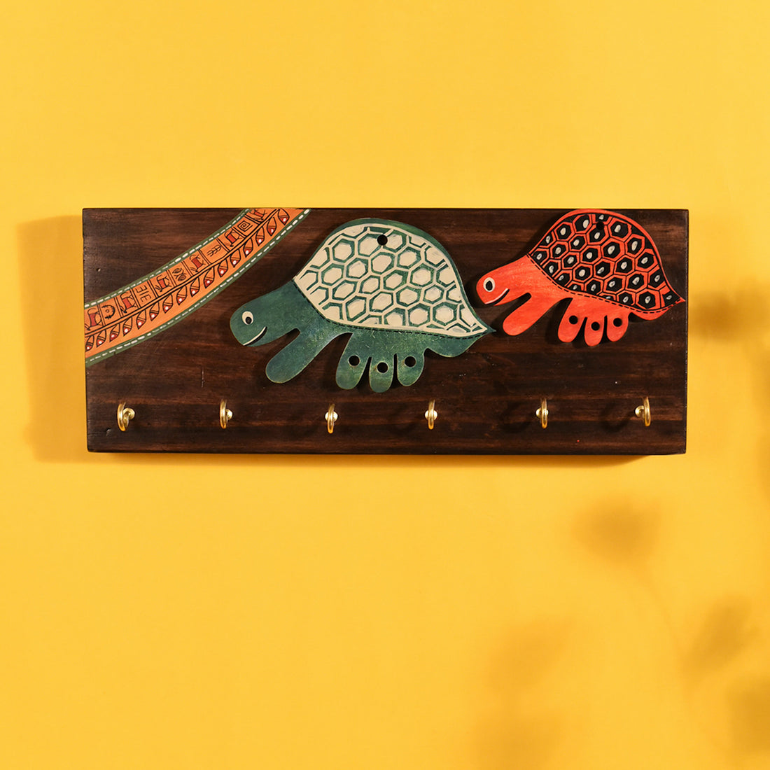 Key Holder Handcrafted Tribal Art Turtle 6 Keys (12x2x4.7)