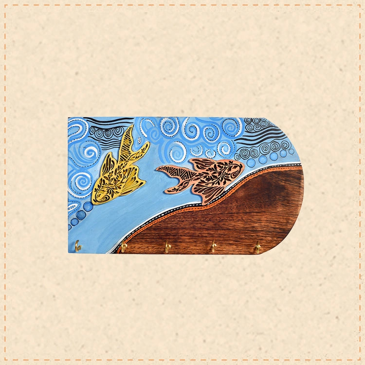 Delphy Key hanger with fish mottif and beautiful art work