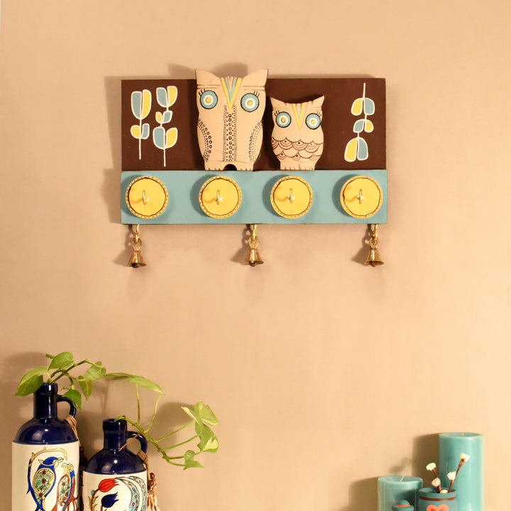 Julu Key hanger with Mask motifs and beautiful art work