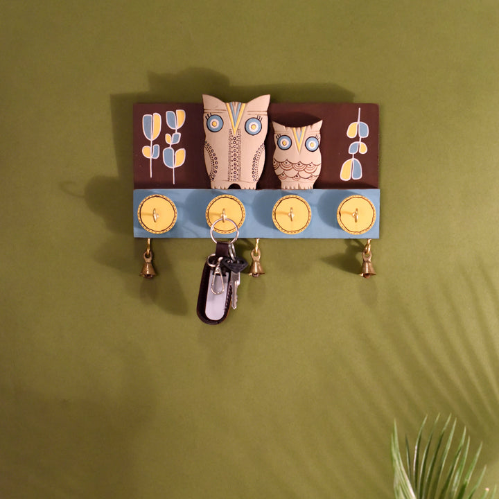 Julu Key hanger with Mask motifs and beautiful art work