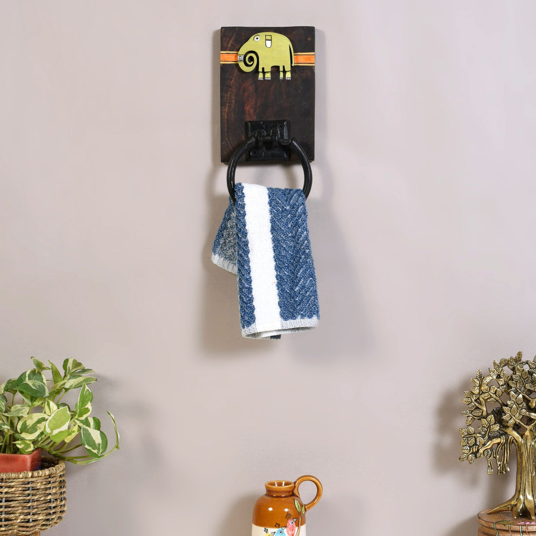 Haathi Green Elephant Towel Holder