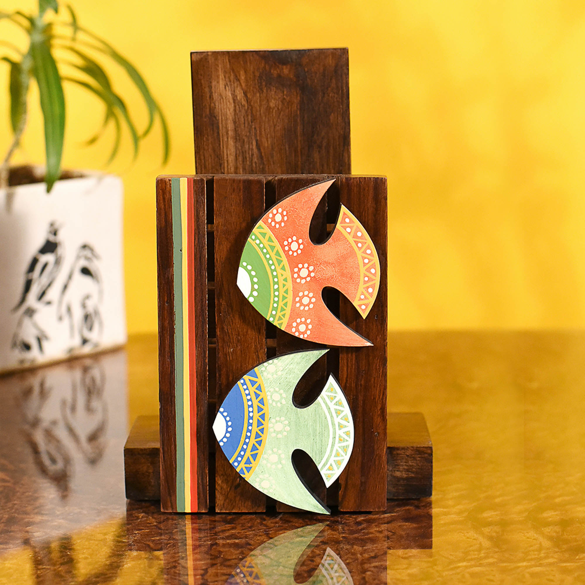 Towel Holder Handcrafted Tribal Art (5.4x3.6x8)