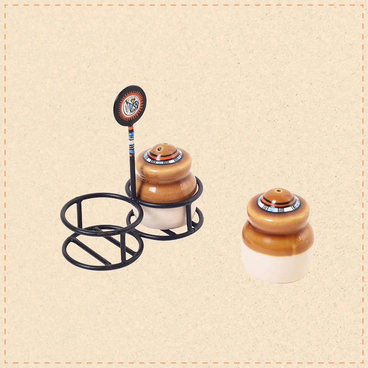 Sophisticated Salt & Pepper Ceramic Set